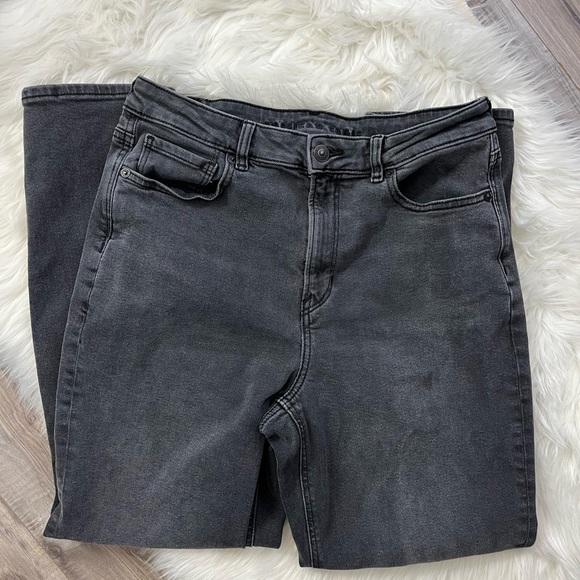 American Eagle Mom Jean in Faded Black - Picture 2 of 6